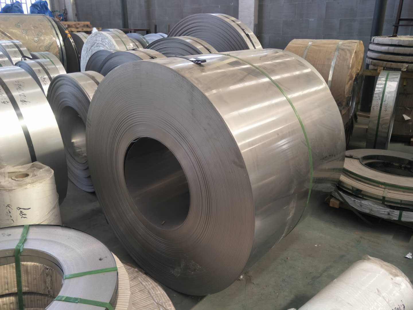 410S不锈钢卷
